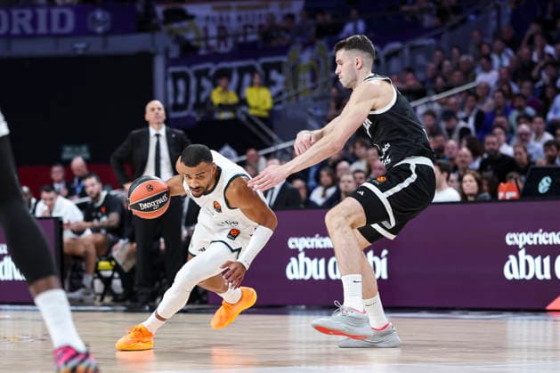 October 8, 2026, Madrid, Madrid, Spain: Timothe Luwawu-Cabarr Ot of Real Madrid and Mario Nakic of Partizan Mozzart Bet Belgrade in action during the Euroleague Basketball Regular Season Round 4 game between Real Madrid v Partizan Mozzart Bet Belgrade at Movistar Arena on October 08, 2026 in Madrid, Spain. Real Madrid V Partizan Mozzart Bet Belgrade - Euroleague 2025 2026  - ZUMAa181 20261008_zaa_a181_230 Copyright: xIrinaxR.xHipolitox