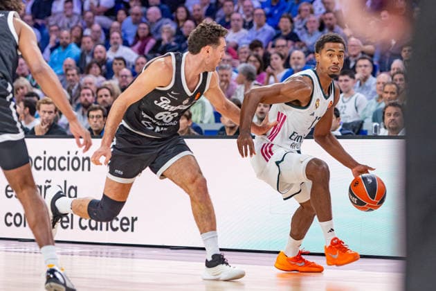 ESP: Euroleague Real Madrid v Partizan Belgrade Alesandro Pajola of Partizan and Theo Maledon of Real Madrid during the Euroleague match between Real Madrid and Partizan Mozzart Bet Belgrade played at Movistar Arena Stadium on October 8 2026 in Madrid Spain Madrid Spain Basketball Copyright: xAlbaxPachecox xAgenciaxLOFx