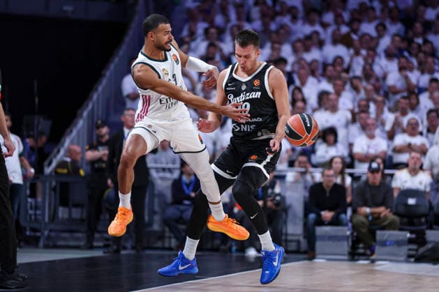 October 8, 2026, Madrid, Madrid, Spain: Timothe Luwawu-Cabarr Ot of Real Madrid and Arijan Lakic of Partizan Mozzart Bet Belgrade in action during the Euroleague Basketball Regular Season Round 4 game between Real Madrid v Partizan Mozzart Bet Belgrade at Movistar Arena on October 08, 2026 in Madrid, Spain. Madrid Spain - ZUMAa181 20261008_zaa_a181_251 Copyright: xIrinaxR.xHipolitox