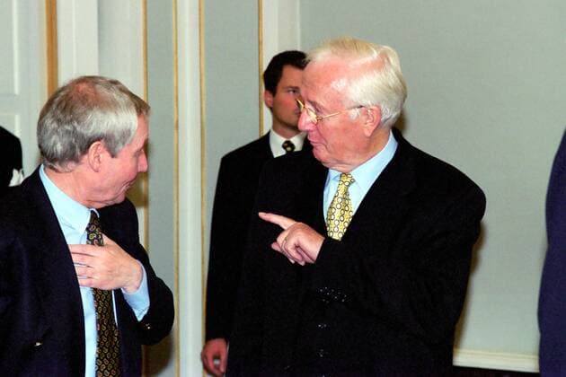 Prof. Dr. Bernd Rüthers (re., Jurist) im Gespräch