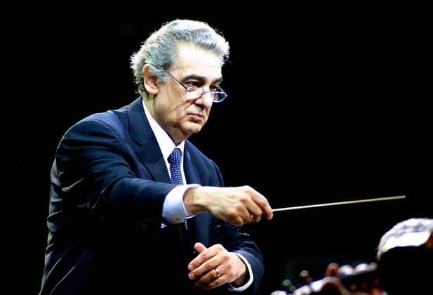 Placido Domingo (ESP Opernsänger und Dirigent) dirigiert das Berliner Philharmonische Orchester