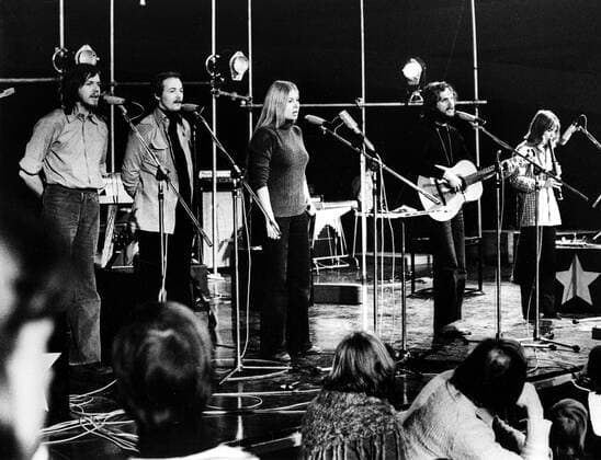 Sängerin Elke Martens (Mitte, GDR) mit der Band -Schicht- auf dem -9. Festival des politischen Liedes- in Berlin