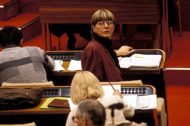 Marianne Birthler (GDR Fraktionssprecherin Bündnis 90 Die Grünen) während einer Sitzung der Volkskammer in Berlin