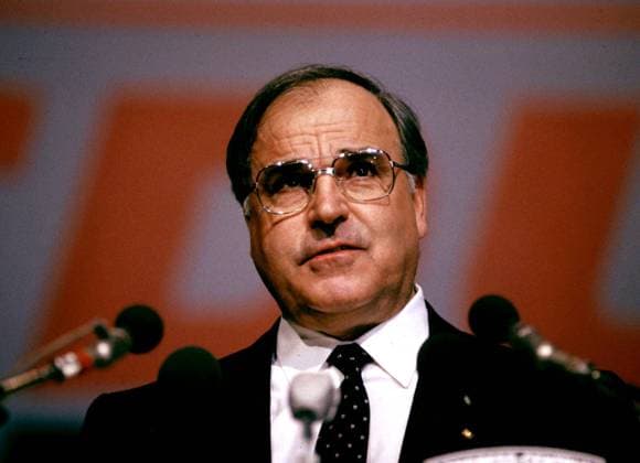 Bundeskanzler Helmut Kohl (CDU GER) hält eine Rede in Hannover