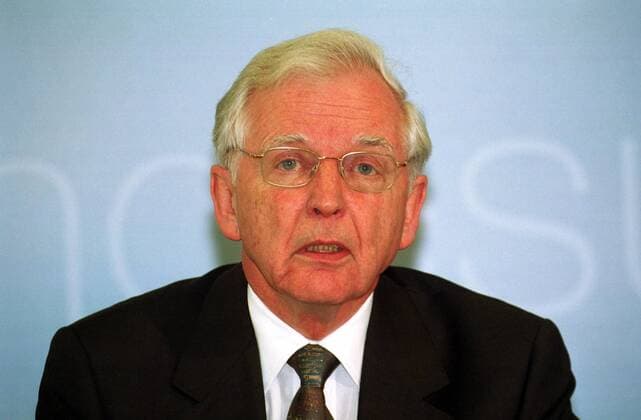 Prof. Dr. Harald zur Hausen (GER Wissenschaftlicher Stiftungsvorstand Deutsches Krebsforschungszentrum) anlässlich einer Pressekonferenz in Berlin