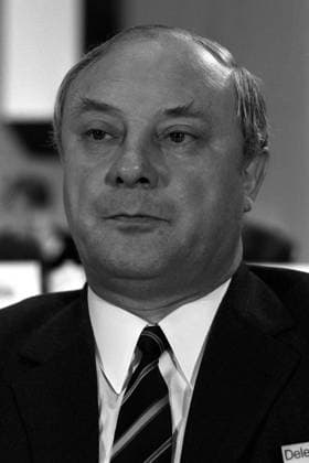 Georg Leber (GER SPD Verkehrsminister und Postminister) während des Außerordentlichen SPD-Parteitags 1971 in Bonn-Bad Godesberg