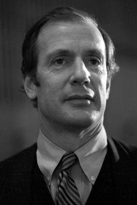 Klaus von Dohnanyi (GER SPD Staatssekretär und Mitglied der Bundestagsfraktion) auf dem Außerordentlichen SPD-Parteitag 1971 in Bonn-Bad Godesberg