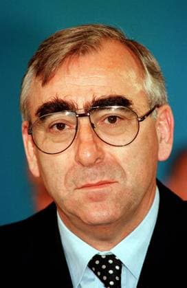 Bundesfinanzminister Theo Waigel (GER CSU-Parteivorsitzender 1988-1999)