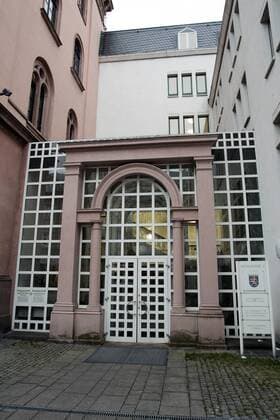 Staatsgerichtshof in Wiesbaden - Deutschland