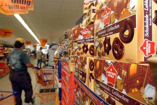 Lebkuchen im Regal eines Supermarkts