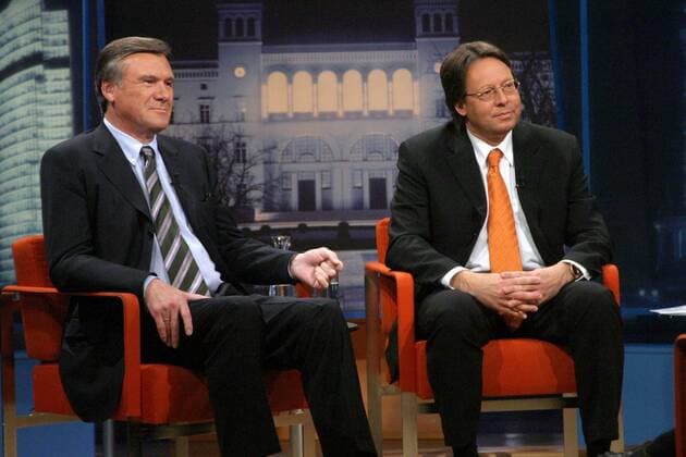 Wolfgang Gerhardt (li., GER FDP-Fraktionsvorsitzender) und Ludger Volmer (GER Bündnis 90 Die Grünen) anlässlich der ZDF-Talkshow BERLIN MITTE