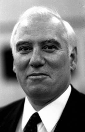 Walter Arendt (GER SPD Bundesarbeitsminister) verschmitzt