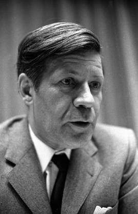 Bundesverteidigungsminister Helmut Schmidt (GER SPD)