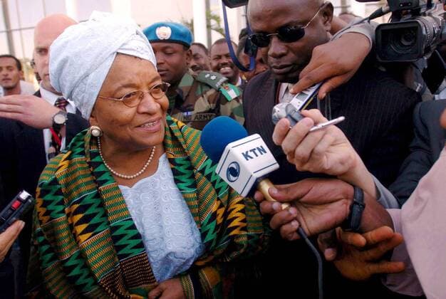 Ellen Johnson-Sirleaf (LBR Staatspräsidentin Liberia) beantwortet Fragen von Journalisten am Rande des 6. Gipfeltreffens der Afrikanischen Union in Karthum 