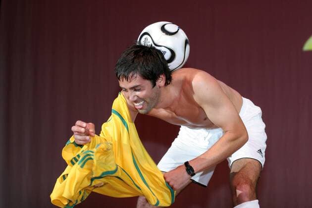 Freizeit Trend: Football Freestyle Ballartist Mike Delaney (GBR) während des UNESCO Welt-Jugend-Festivals in Stuttgart