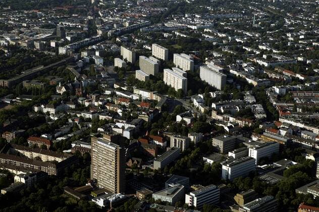 Neubaugebiet Grindelhochhäuser - das erste Bauprojekt des Hamburger Wiederaufbaus !ACHTUNG LUFTAUFNAHME 100% HONORARAUFSCHLAG!