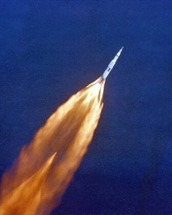 IMAGO History, Mondlandung der Apollo 11 am 20.07.1969 Apollo 11 auf dem Weg zum Mond nach dem Start vom Cape Kennedy -  (WAX20060720407)