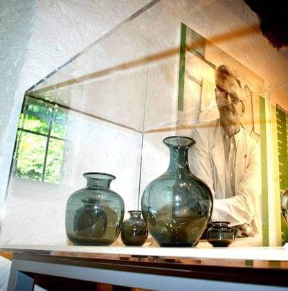 Exponate des Designers Wilhelm Wagenfeld in der - Galerie im Alten Bau - in Geislingen