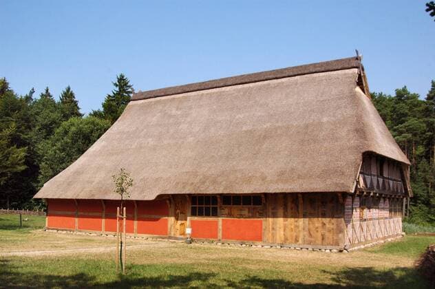 Kötnerhaus (von 1648) aus Oldendorf im Museumsdorf Hösseringen in der Lüneburger Heide bei Uelzen