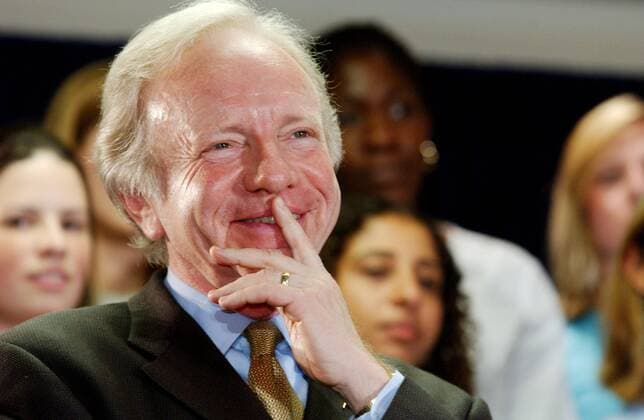 Joseph Lieberman (USA Demokraten Senator Connecticut) während eines Pressetermins in Washington D.C. -  (wap2005042182)