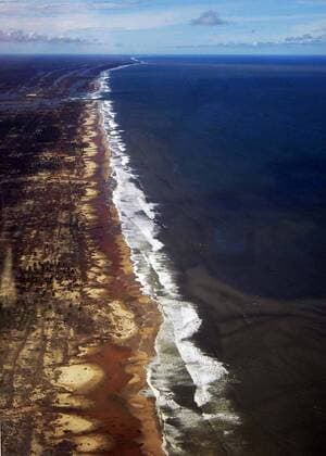 Küste bei Banda Aceh nach der Tsunami-Katastrophe -  (wax2005012124)
