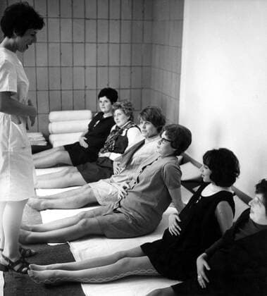 Schwangerschaftsgymnastik in der Medizinischen Akademie in Dresden