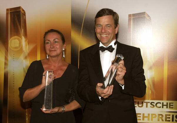 Preisträger Claus Kleber (GER Moderator) und Katharina Wilms (GER Redakteurin) anlässlich der Verleihung des Deutschen Fernsehpreises in Köln
