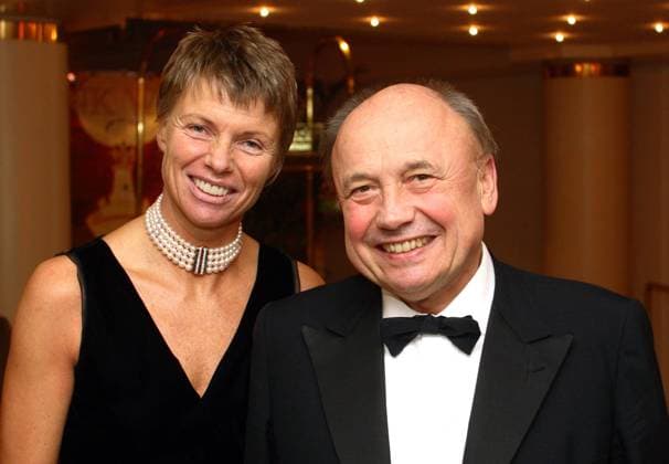 Friedrich von Metzler (GER Persönlich haftender Gesellschafter Bankhaus Metzler) mit Ehefrau Sylvia (GER) während des Sportpresseballs in Frankfurt am Main