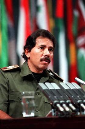 Daniel Ortega (NCA FSLN) während einer Pressekonferenz - 