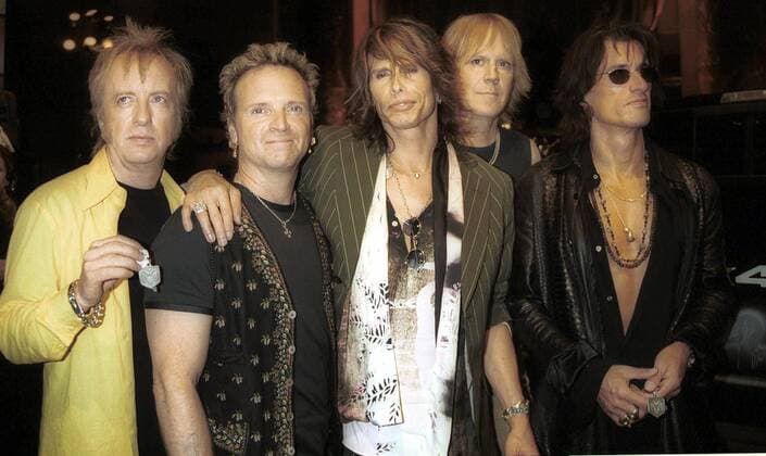 Aerosmith (USA) anlässlich einer Pressekonferenz in New York -  NYP2001062551
