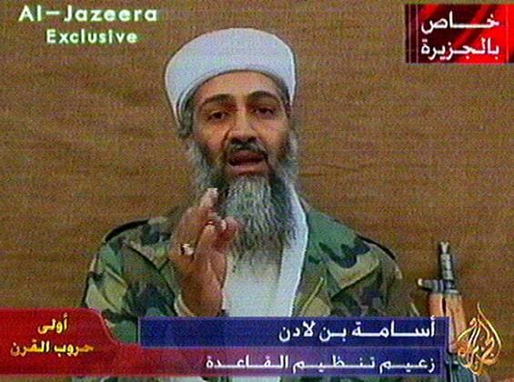 IMAGO History, Anschläge vom 11. September aus New York und Washington D.C 20 Jahre Anschläge vom 11. September: Täter und Hintermänner Osama Bin Laden (KSA) in der Veröffentlichung des Videos durch Al-Jazeera TV  gaz2001110501