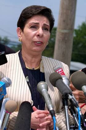 Dr. Hanan Ashrawi während einer Pressekonferenz in Thurmont  cdp2000071404