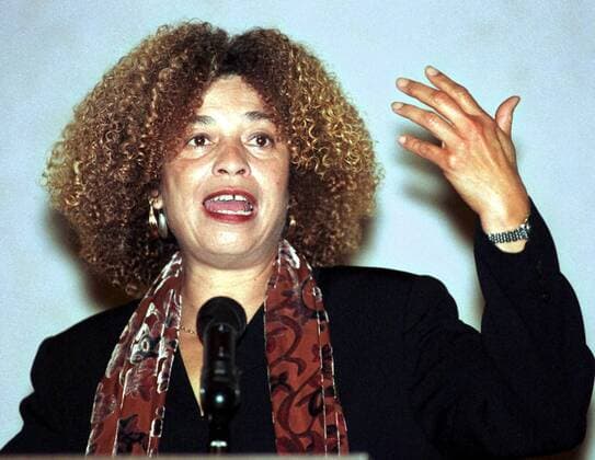 Berühmte Feministinnen, Angela Davis Soziologin Angela Davis (USA) anlässlich der 2. Jahreskonferenz des - Race, Gender and Class Project - in New Orleans -  (NOP2000102103)