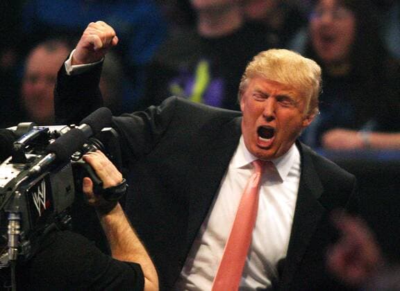 Donald Trump (USA Chairman Donald Trump Foundation) jubelt am Rande des - Battle of the Billionaires - anlässlich der- Wrestlemania 23 - in Detroit -  (DEP2007040116)