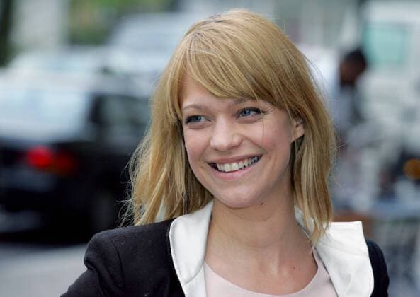 Schauspielerin Heike Makatsch (GER) anlässlich der Premiere des Films - Schwesterherz - in Berlin