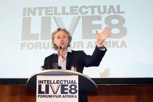 Sänger Bob Geldof (IRL) spricht auf dem - Intellectual Live8 Forum für Afrika - in Berlin