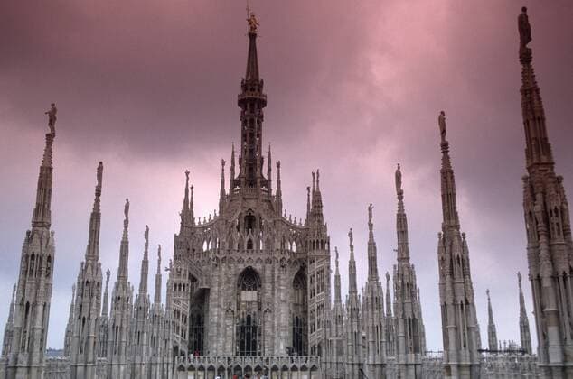Wolken über dem Mailänder Dom - Santa Maria Nascente