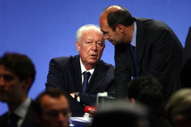Jean Claude Gaudin (li., FRA Bürgermeister Paris) und Eric Woerth (FRA UMP) auf dem Parteitag der UMP in Paris - 