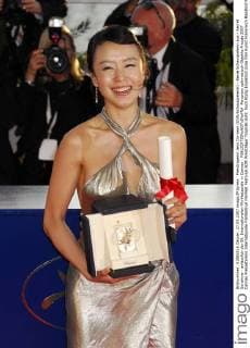 Preisträgerin Jeon Do-yeon (KOR Schauspielerin) - Beste Schauspielerin aus - Secret Sunshine - anlässlich der 60. Internationalen Filmfestspiele in Cannes - 