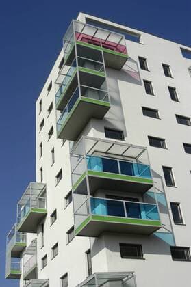 Architektur von Hans Hollein Neubau Monte Laa am Wienerberg in Wien