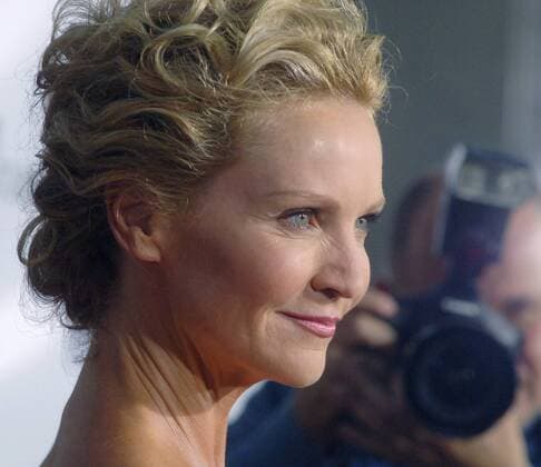 Schauspielerin Joan Allen (USA) anlässlich der Filmpremiere von - The Bourne Ultimatum - in Los Angeles  LAP2007072574