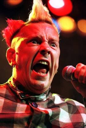 Sänger Johnny Lydon (USA Sex Pistols) anlässlich eines Konzerts in Vancouver -  (VAP9608310324081)