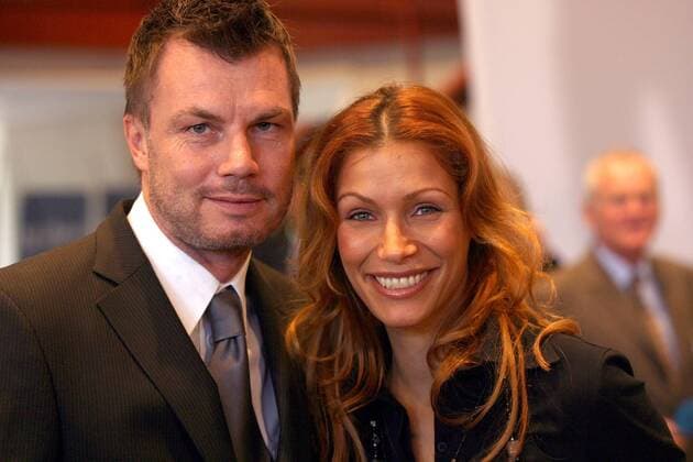 Moderator Thomas Helmer zusammen mit Ehefrau und Schauspielerin Yasmina Filali (beide GER) anlässlich der Verleihung des Carl-Bertelsmann-Preises 2007 in Gütersloh