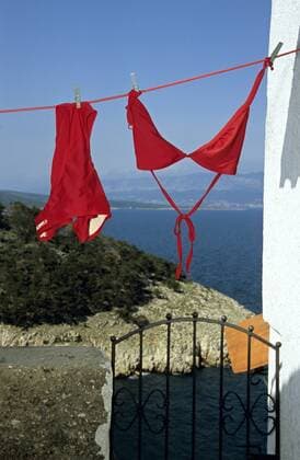 Trocknende Wäsche an der Adria in Vrbnik (iblbdm00330191)