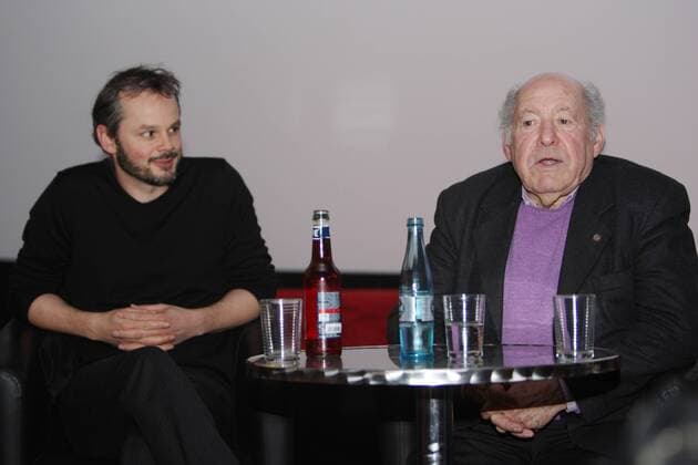 Schauspieler Marco Hofschneider (li.) und Schriftsteller Sally Perel anlässlich einer Buchvorstellung in Berlin