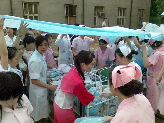 Medizinische Versorgung nach dem Erdbeben in Chengdu in Sichuan - China - 