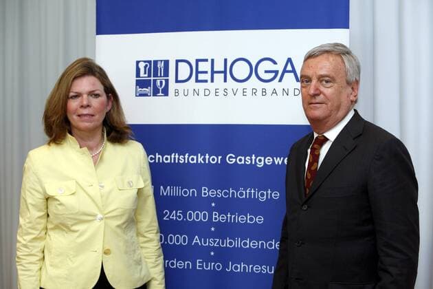 Ernst Fischer (Präsident DEHOGA Bundesverband) und Ingrid Hartges (Hauptgeschäftsführerin DEHOGA Bundesverband) anlässlich eines Pressetermins in Berlin