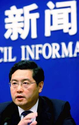 Qin Gang (China Sprecher Außenministerium) anlässlich einer Pressekonferenz in Peking - 