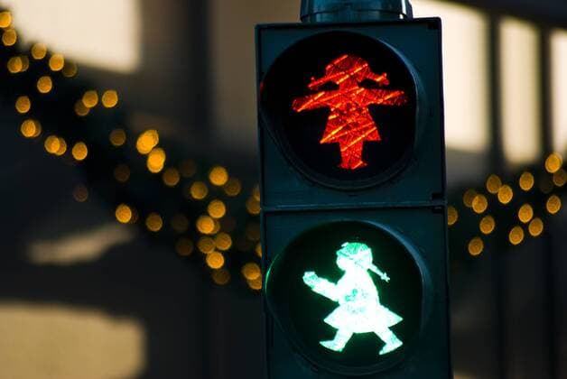 Rotes und Grünes Ampelmädchen in Dresden - Sachsen