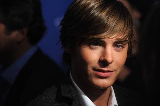 Schauspieler Zac Efron anlässlich der - US Weeklys 2008 Hot Hollywood Issue Celebration - in New York - PPF4C